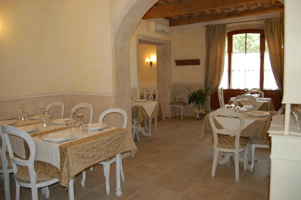 La Locanda Di Ortimino Монтеспертоли Екстериор снимка