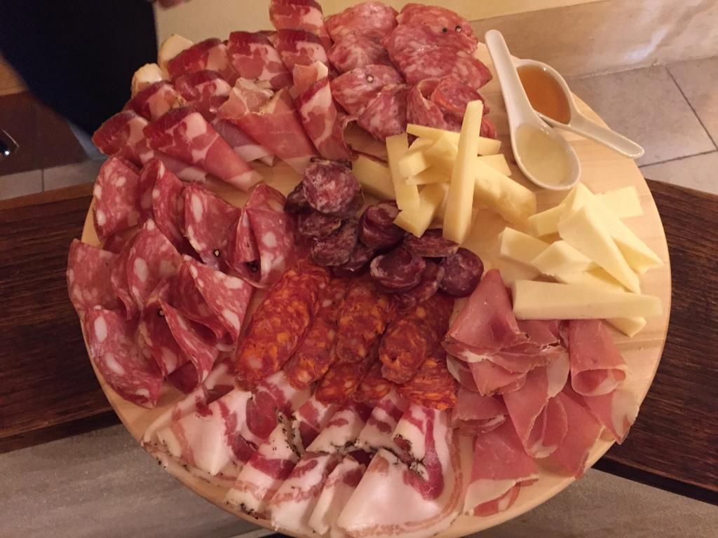 La Locanda Di Ortimino Монтеспертоли Екстериор снимка